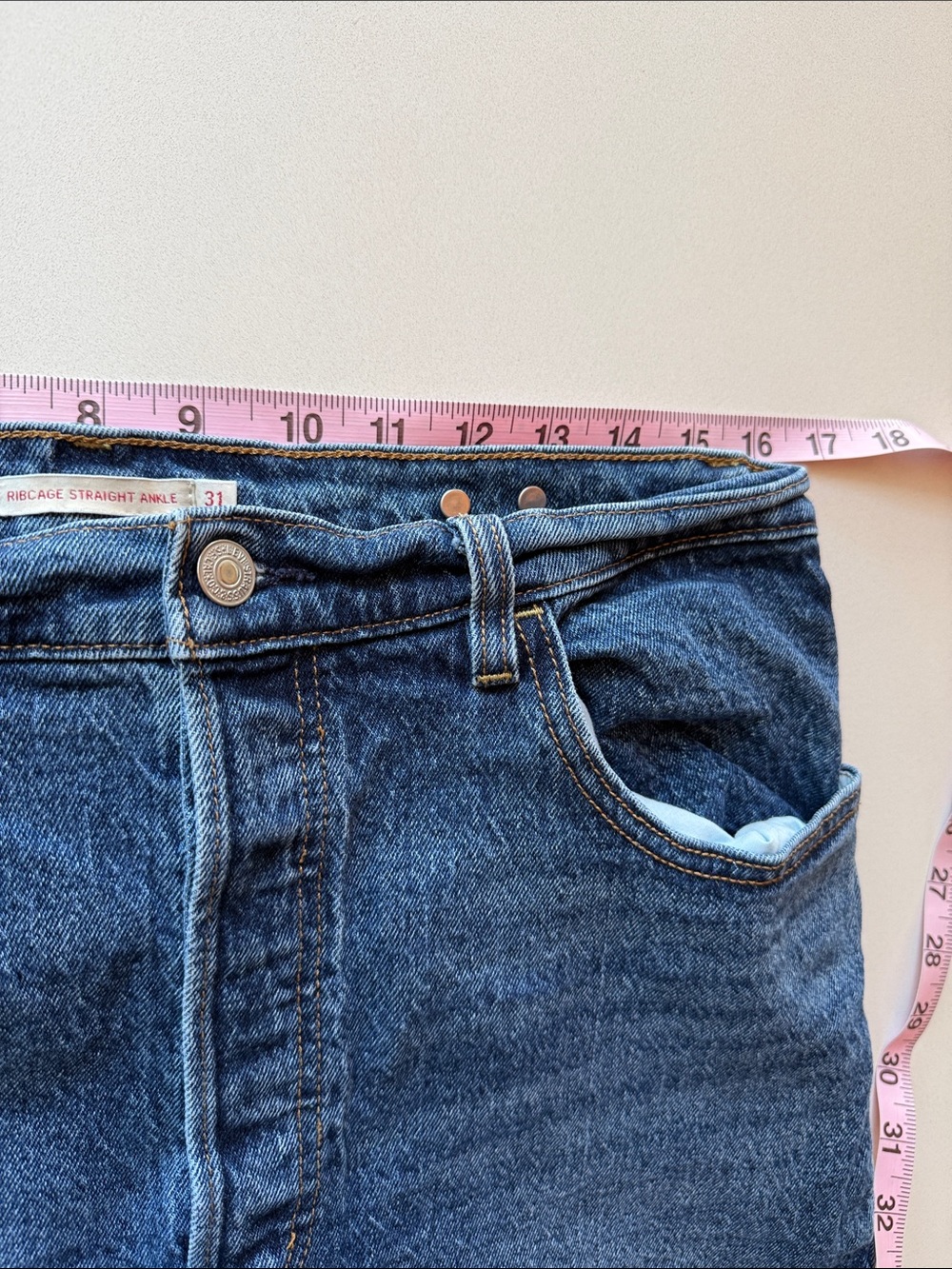 Levi's Ribcage High-Rise Cropped Straight Ankle Tailored Jeans, Trouser, Size 31 - Picture 11 of 13